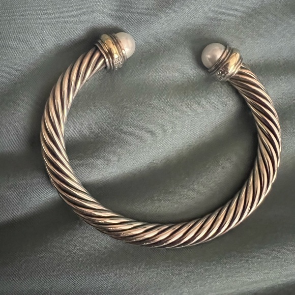 David Yurman large cable bracelet. - Picture 2 of 4